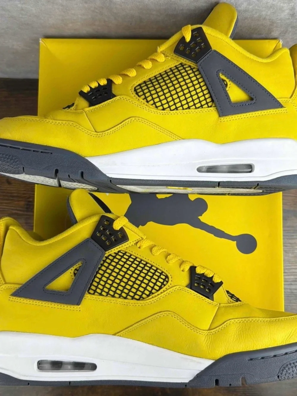 Air Jordan 4 Retro Lightning 2021 Size 13 CT8527-700 Yellow Men’s Shoes OG Rare